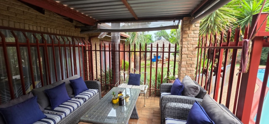 3 Bedroom Property for Sale in Flimieda North West